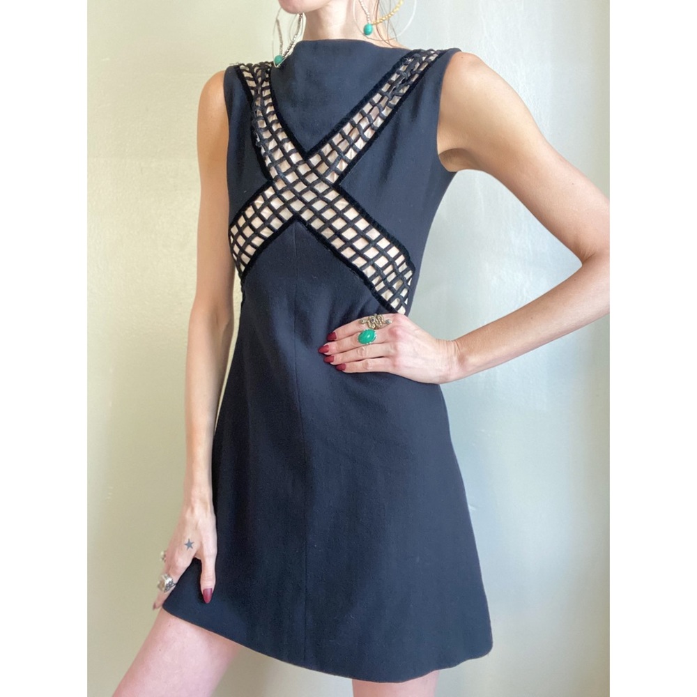 Vintage Carolina Herrera reversible dress - Picture 11 of 15